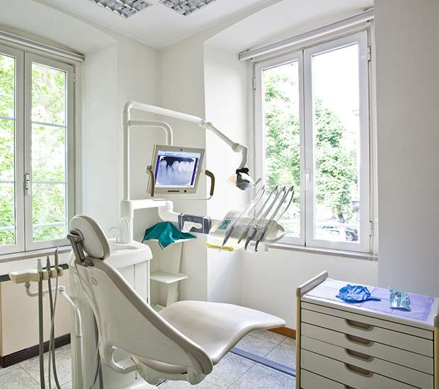 Hawthorne Dental Office